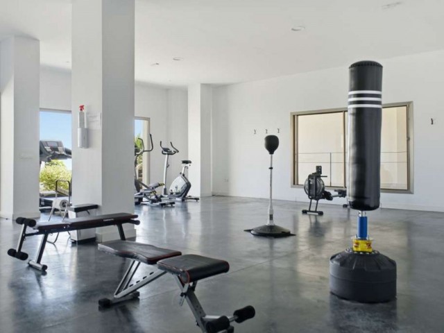 2 Soveroms Leilighet i Estepona