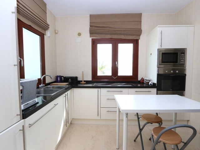 3 Slaapkamer Villa in Cerros del Aguila