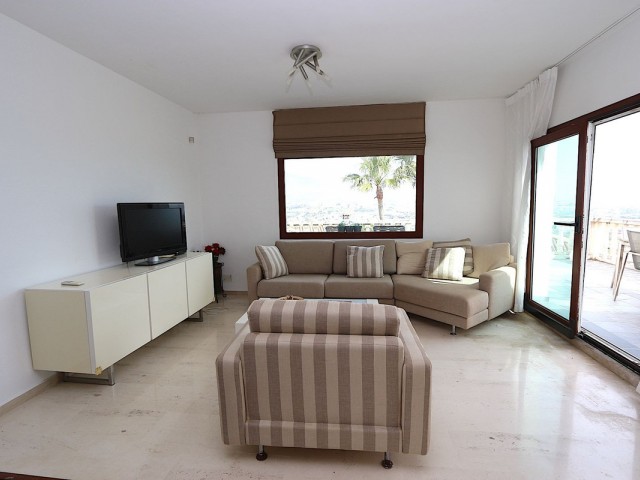 3 Schlafzimmer Villa in Cerros del Aguila
