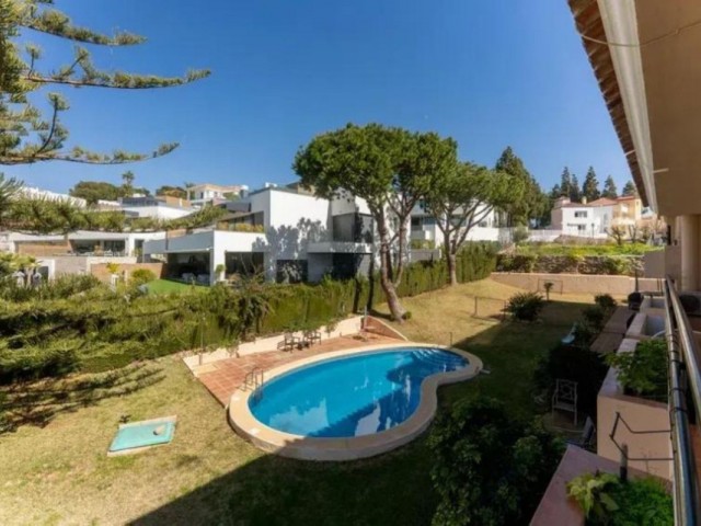 3 Bedrooms Townhouse in Marbella