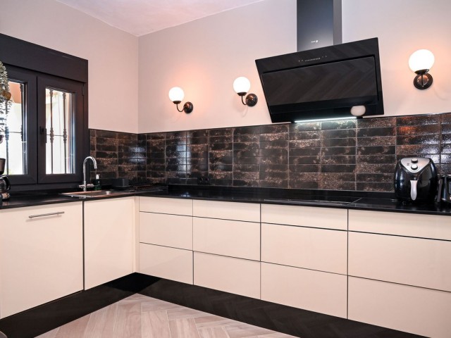 4 Makuuhuoneen Huvila Alhaurín de la Torre