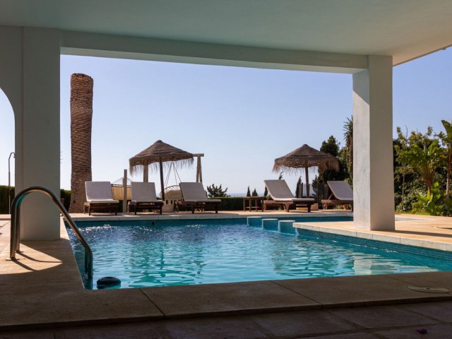6 Bedrooms Villa in Fuengirola