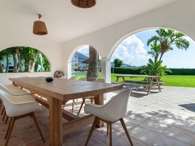 6 Bedrooms Villa in Fuengirola