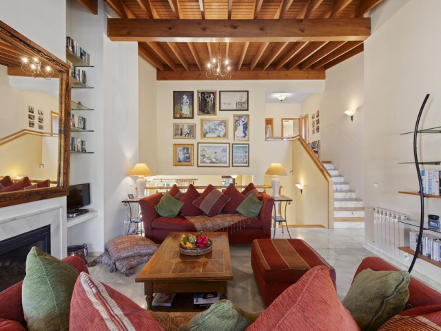 3 Soveroms Villa i Benahavís