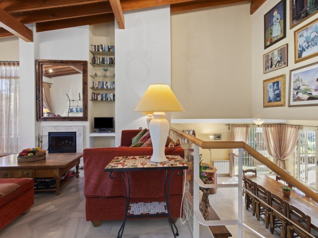 3 Soveroms Villa i Benahavís