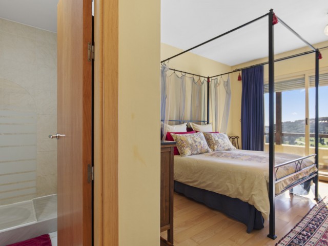 3 Soveroms Villa i Benahavís