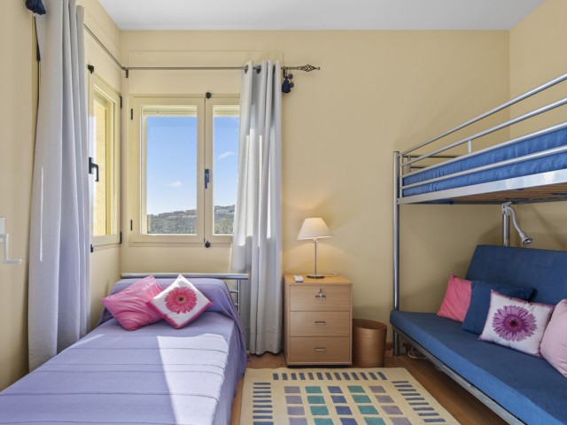 3 Soveroms Villa i Benahavís