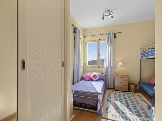 3 Soveroms Villa i Benahavís