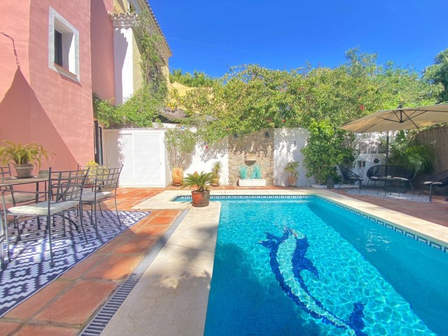 3 Bedrooms Villa in Marbella
