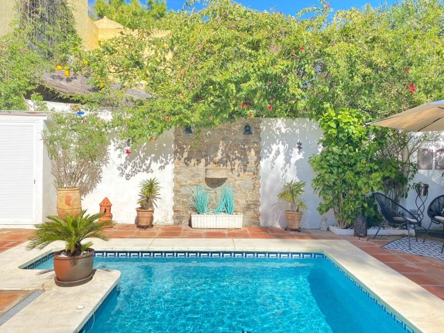 3 Bedrooms Villa in Marbella