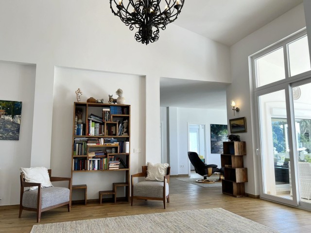 6 Schlafzimmer Villa in Mijas