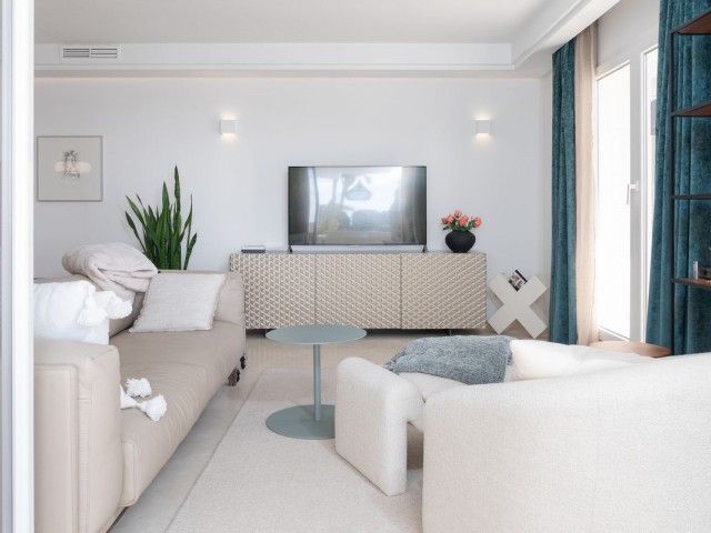 2 Bedrooms Apartment in Marbella