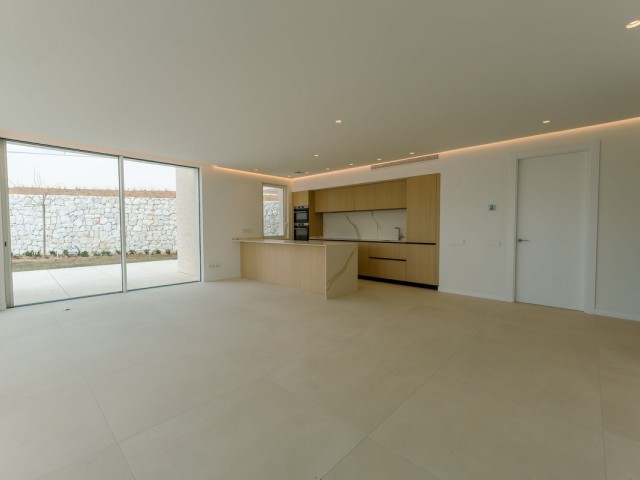 3 Soveroms Leilighet i Ojén