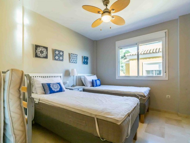 Maison mitoyenne avec 3 Chambres  à Mijas