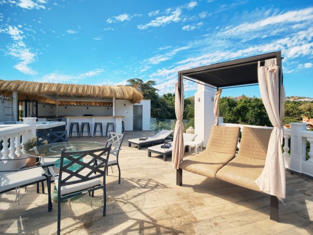 4 Bedrooms Villa in Mijas Costa