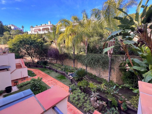 3 Schlafzimmer Apartment in Benahavís