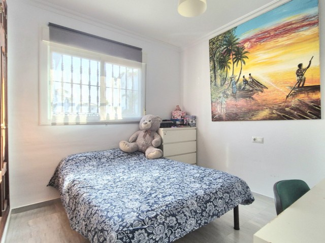 Maison mitoyenne avec 3 Chambres  à Alhaurin Golf