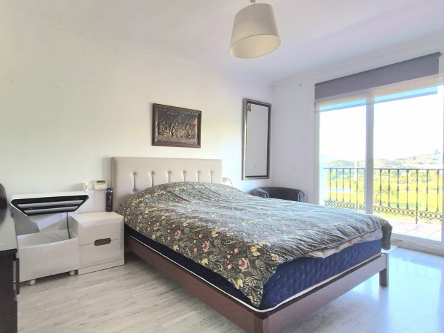 Maison mitoyenne avec 3 Chambres  à Alhaurin Golf