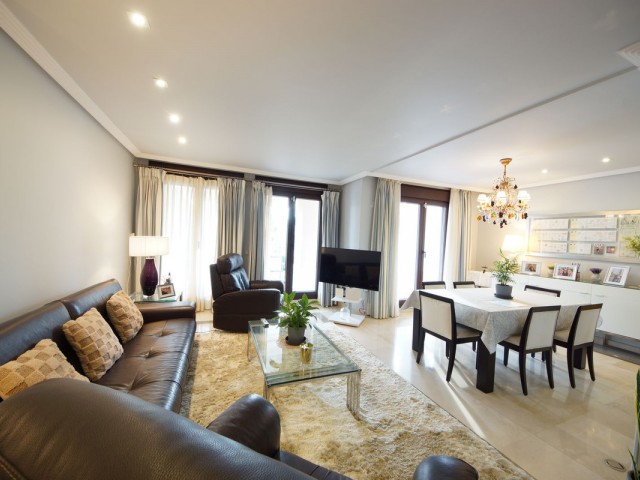 Apartamento con 2 Dormitorios  en Los Arqueros