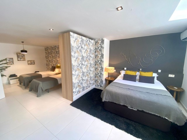 6 Bedrooms Villa in Nueva Andalucía