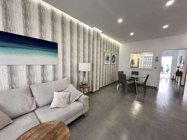 2 Bedrooms Apartment in Nueva Andalucía