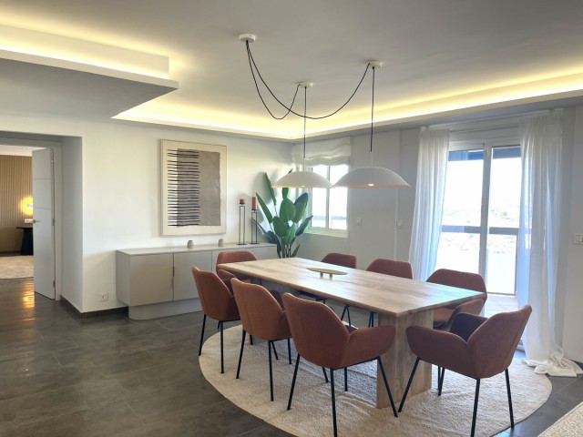 Apartamento con 4 Dormitorios  en Torreblanca