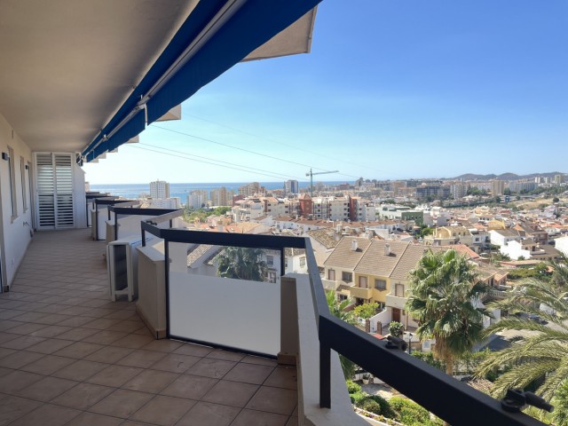 Apartamento con 4 Dormitorios  en Torreblanca