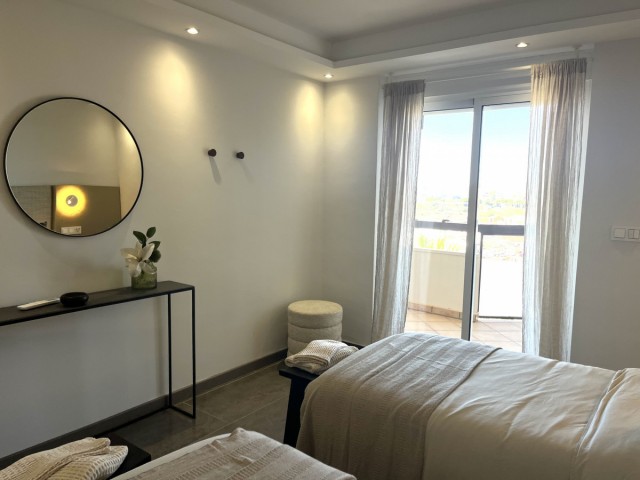 Apartamento con 4 Dormitorios  en Torreblanca