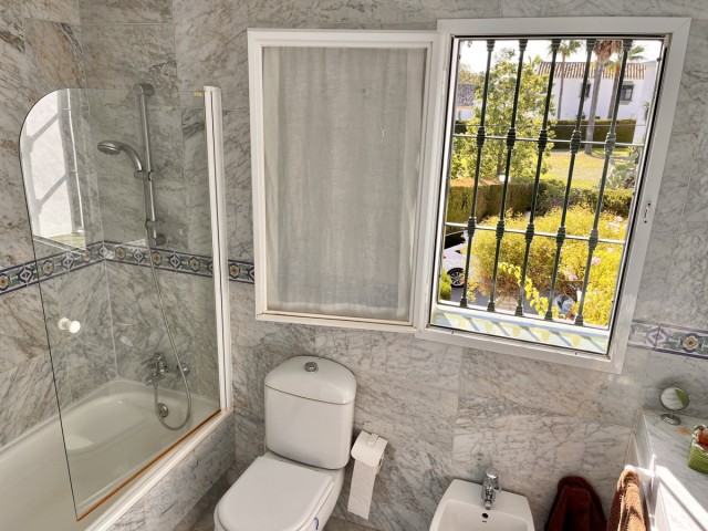 3 Schlafzimmer Reihenhaus in Estepona