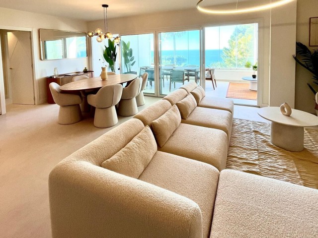 4 Bedrooms Apartment in Marbella