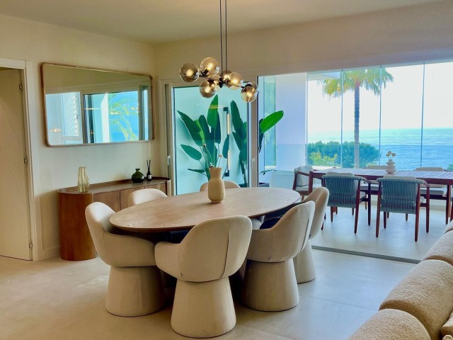 4 Bedrooms Apartment in Marbella