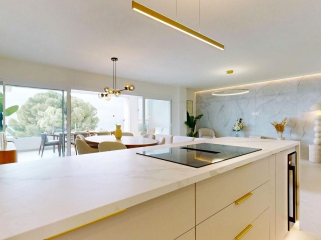 4 Bedrooms Apartment in Marbella