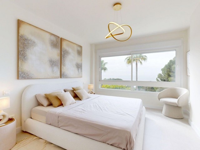 4 Bedrooms Apartment in Marbella