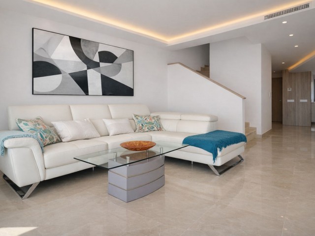 3 Bedrooms Townhouse in La Cala Golf