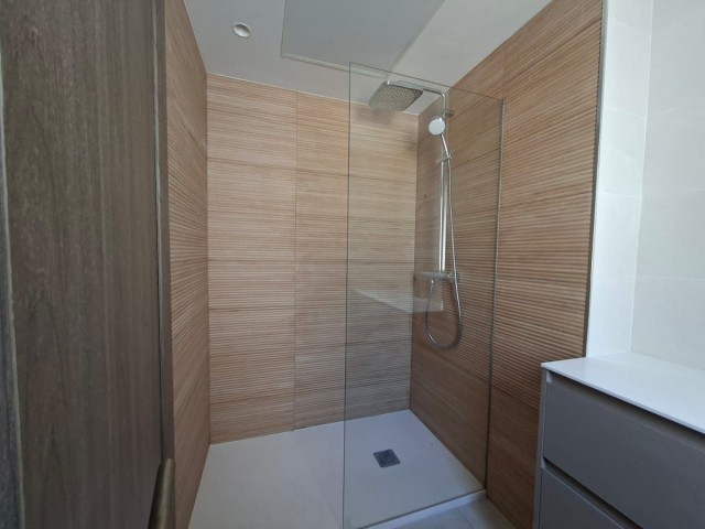 3 Makuuhuoneen Rivitalo Fuengirola