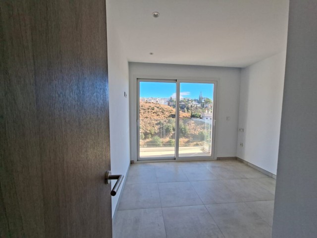 3 Makuuhuoneen Rivitalo Fuengirola