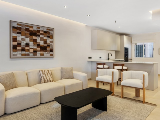 3 Schlafzimmer Apartment in Nueva Andalucía