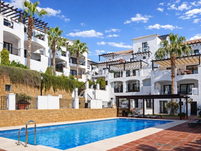 Huoneisto Altos de los Monteros - R5319475