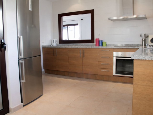 2 Schlafzimmer Apartment in Altos de los Monteros