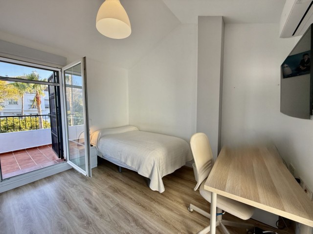 Maison mitoyenne avec 3 Chambres  à Alhaurín de la Torre