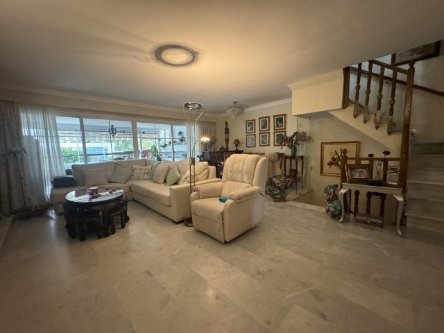 4 Sovrums Radhus i Atalaya