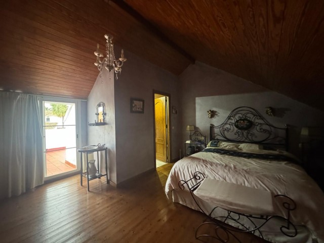 4 Sovrums Radhus i Atalaya