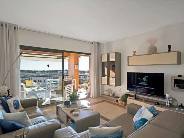 Apartamento con 2 Dormitorios  en Atalaya