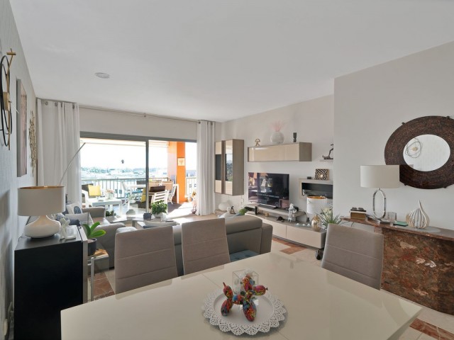 Apartamento con 2 Dormitorios  en Atalaya