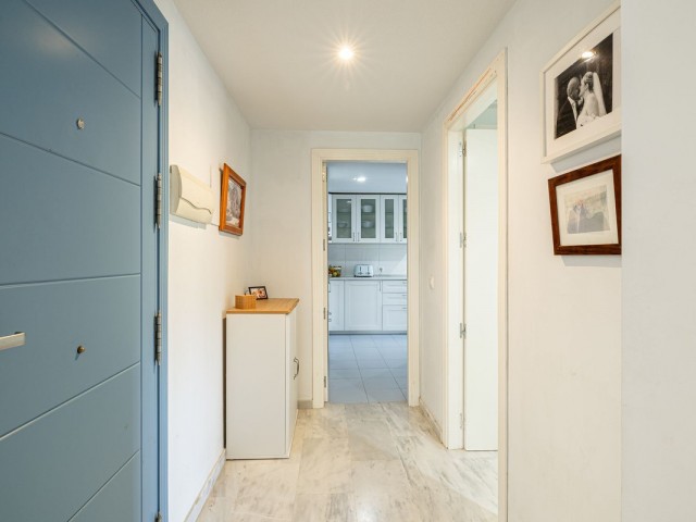 3 Bedrooms Apartment in Nueva Andalucía