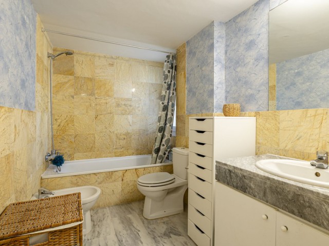 3 Bedrooms Apartment in Nueva Andalucía