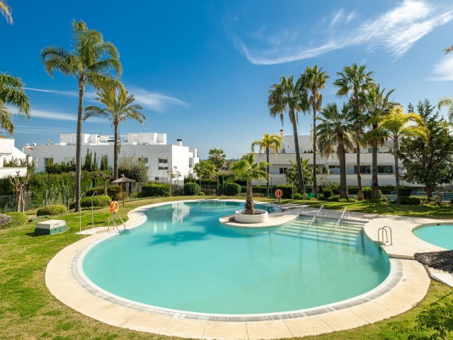 3 Bedrooms Apartment in Nueva Andalucía