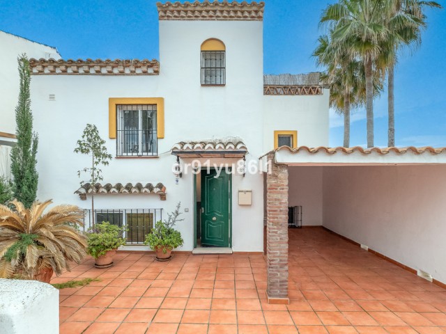 3 Schlafzimmer Reihenhaus in Costabella