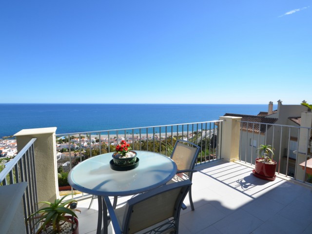 Takvåning i La Duquesa