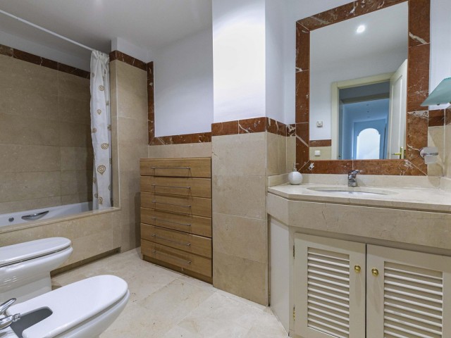 2 Schlafzimmer Apartment in Marbella